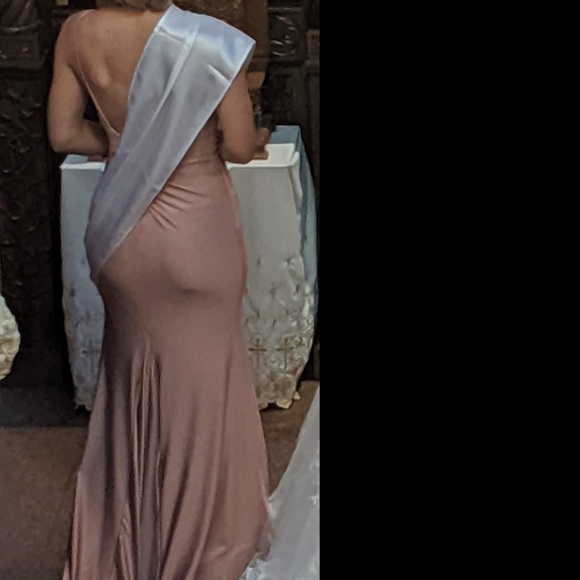 Dress - Perfect for Bridesmaids - Picture 7 of 7